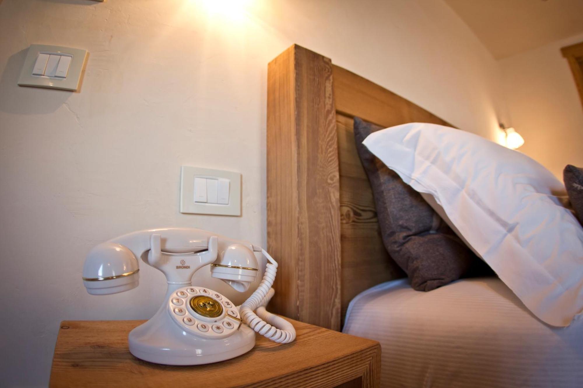 Le Petit Relais Hotel Valpelline Kültér fotó