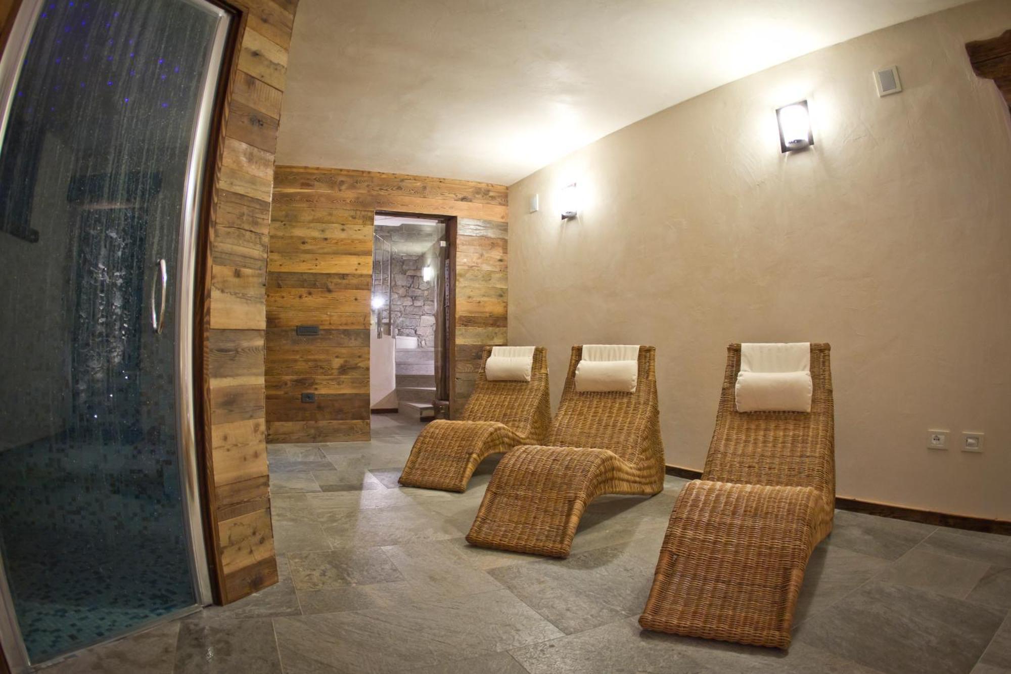 Le Petit Relais Hotel Valpelline Kültér fotó