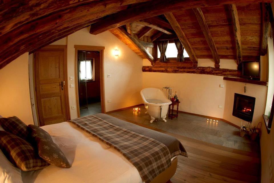 Le Petit Relais Hotel Valpelline Szoba fotó