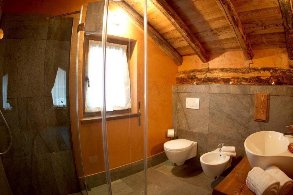 Le Petit Relais Hotel Valpelline Szoba fotó